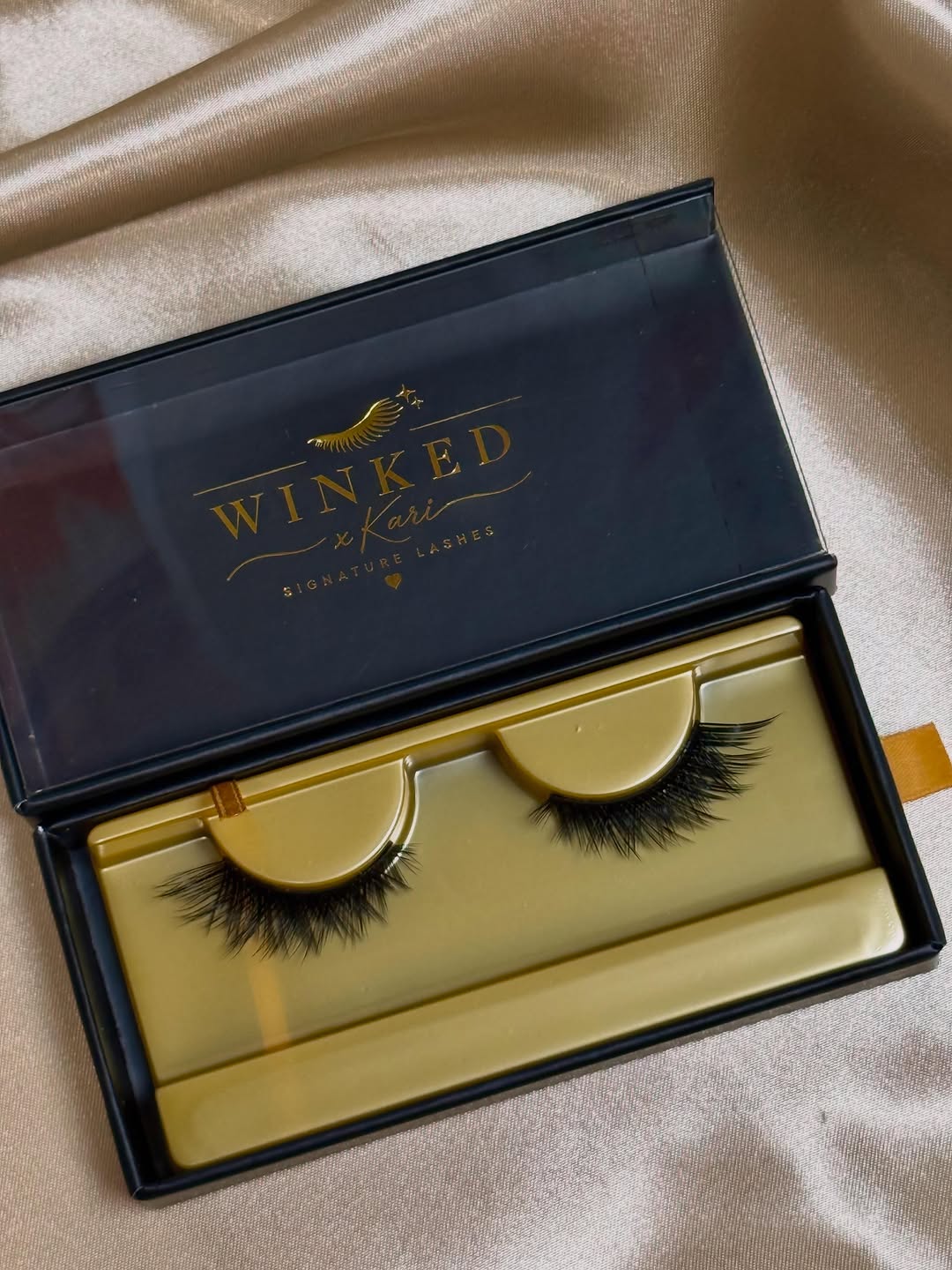 Sinful strip lashes from Winked x Kari